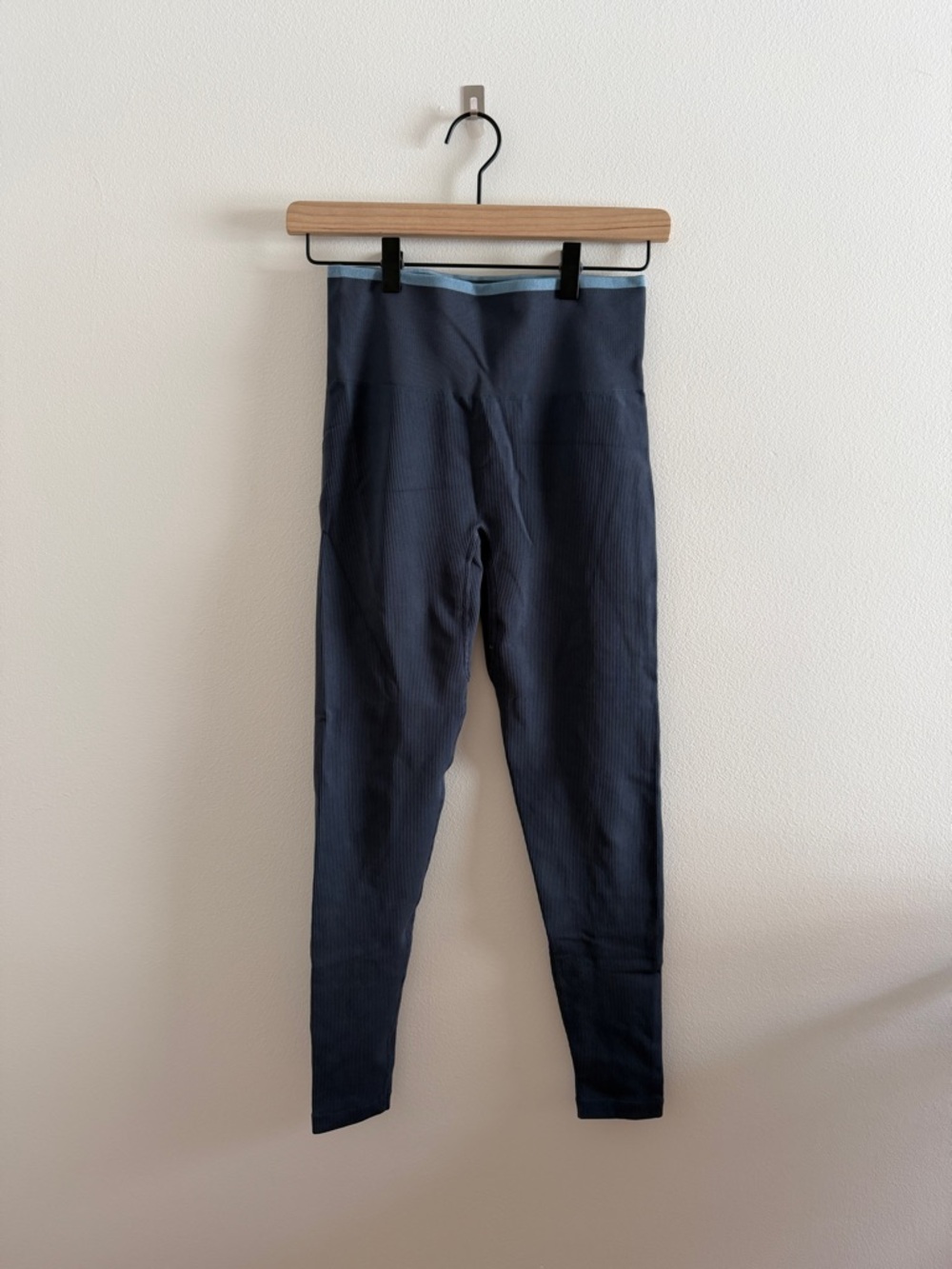 Outdoor Voices Navy Leggings with Light Blue Waistband